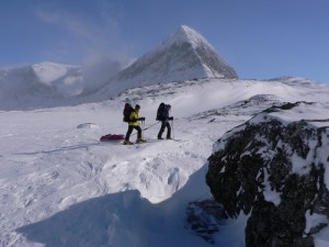 winter-skien-lapland-slee